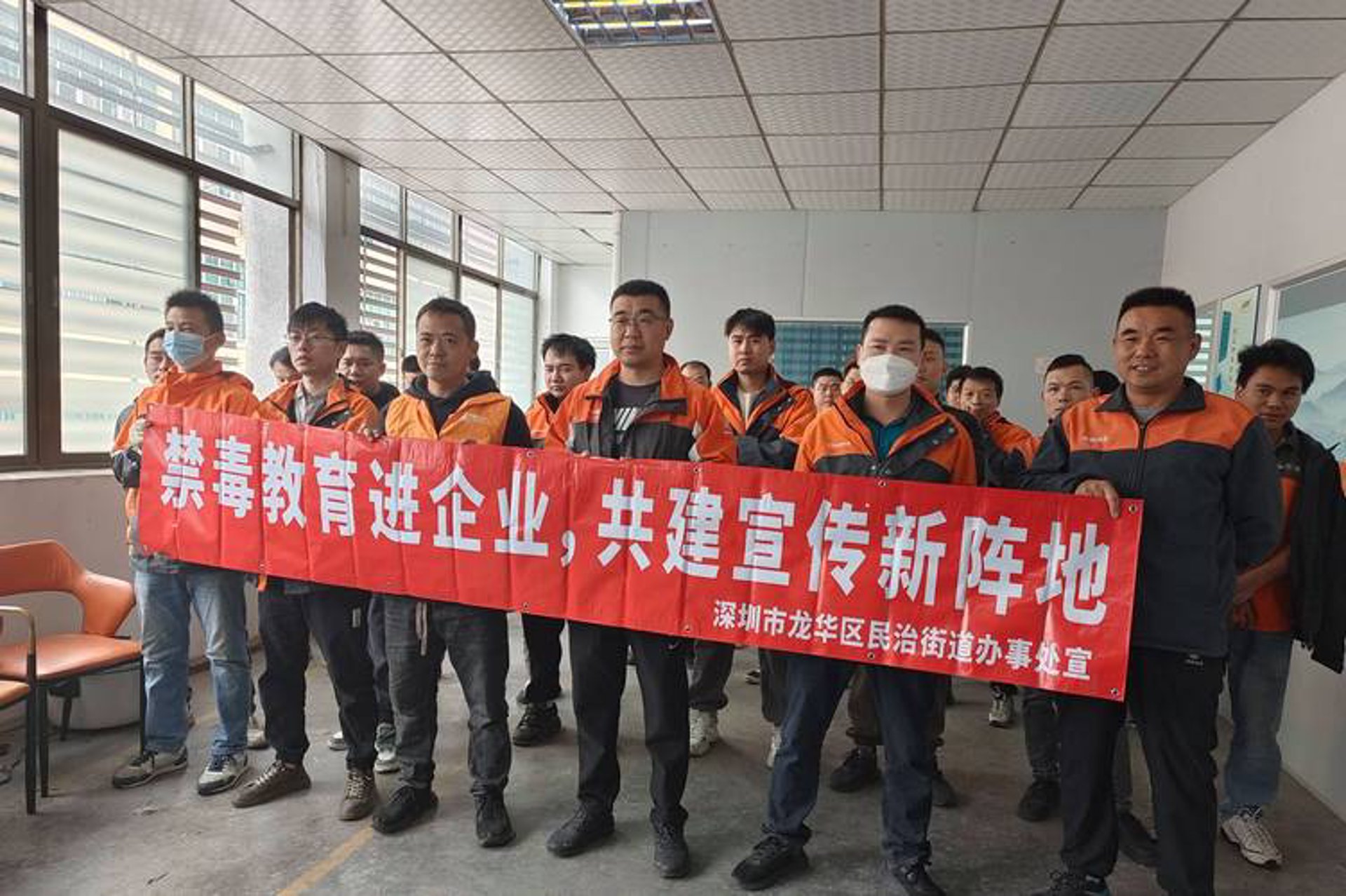 东北铁锅炖：传承与创新的美味盛宴